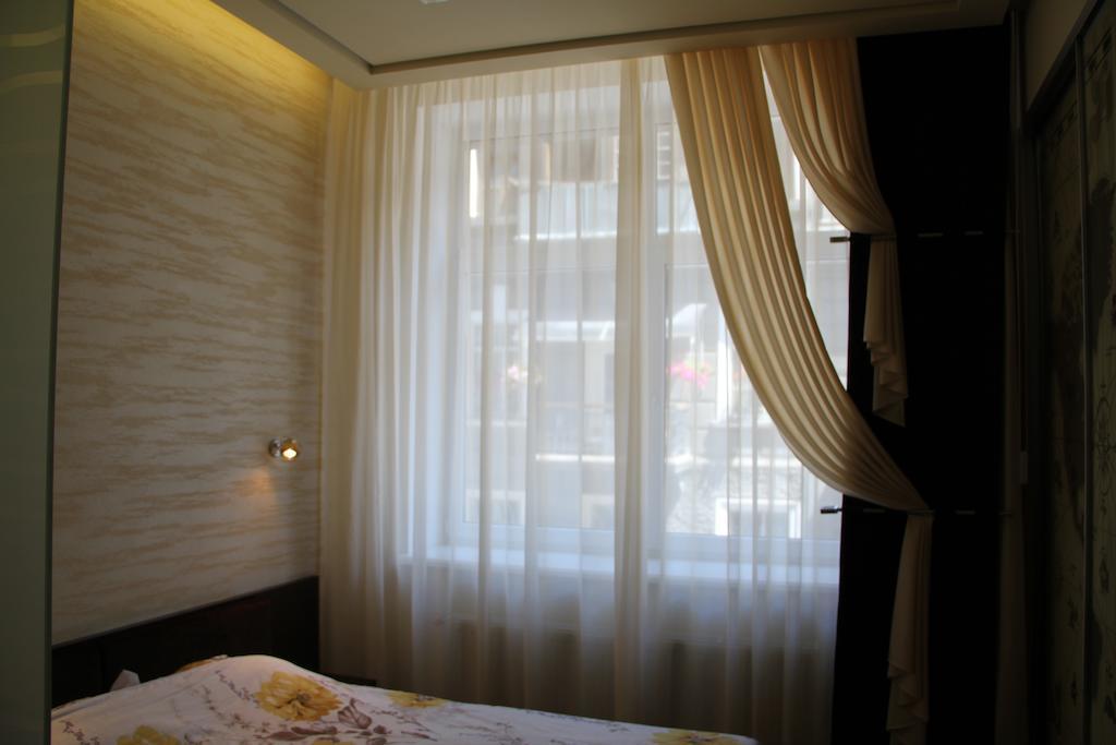 Apartment In Center Of Odessa Room photo